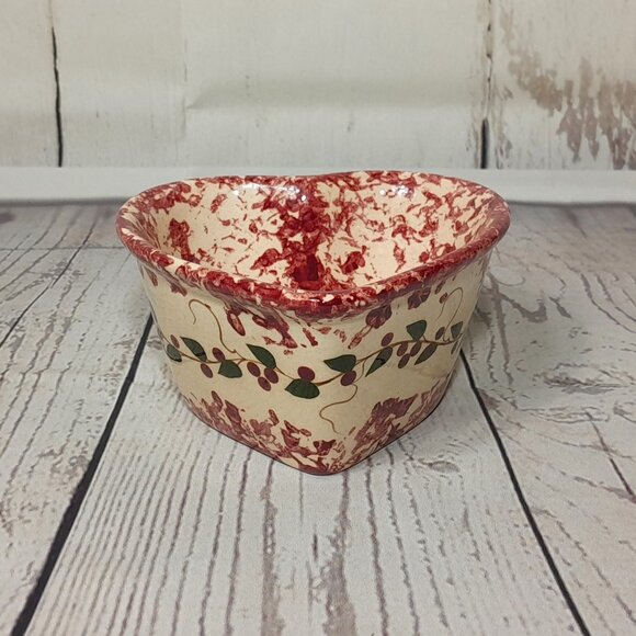 Heart Shaped Bowl And Candle Holder Set The Proper Place Winfield KS Spongewear - Picture 3 of 14